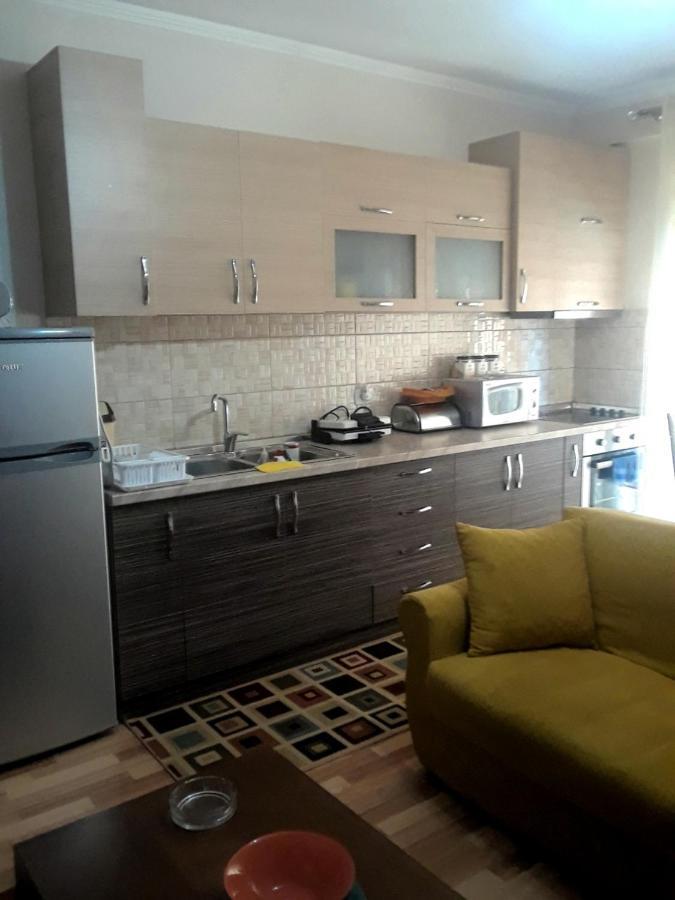 Silver Apartament Korce Buitenkant foto