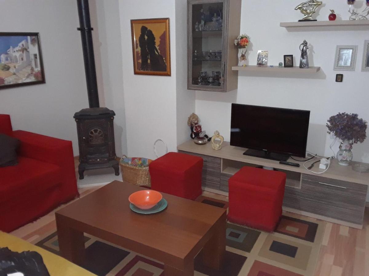 Silver Apartament Korce Buitenkant foto