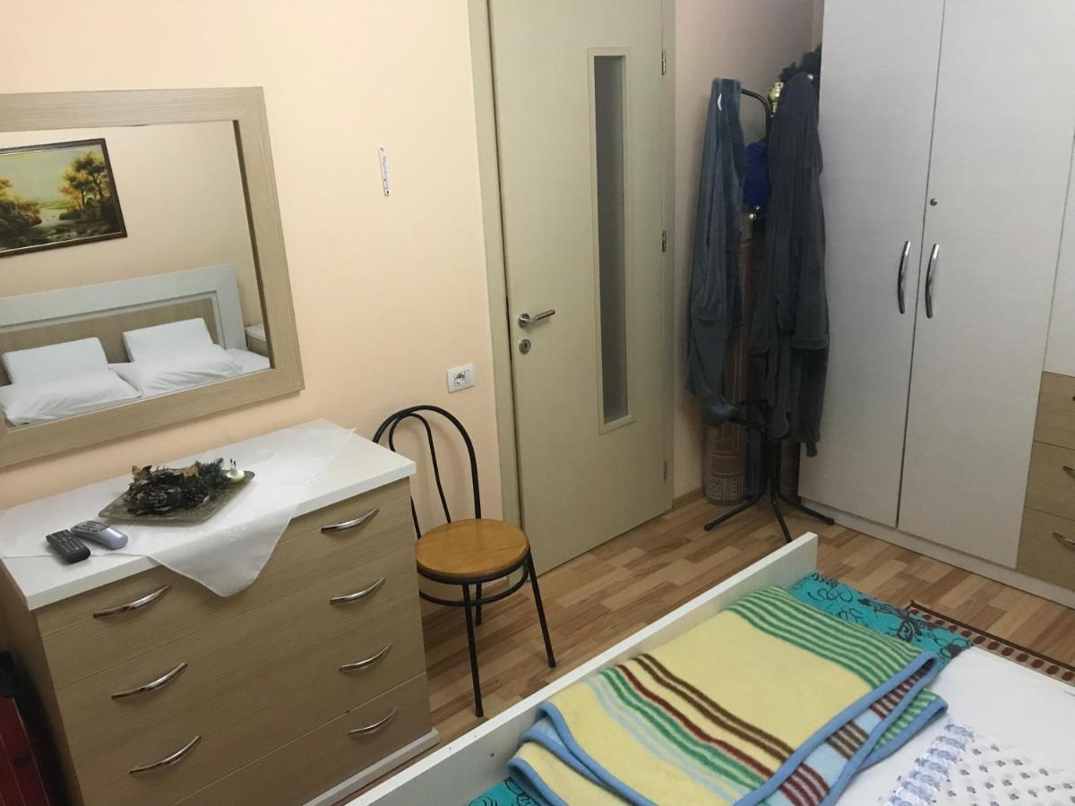 Silver Apartament Korce Buitenkant foto