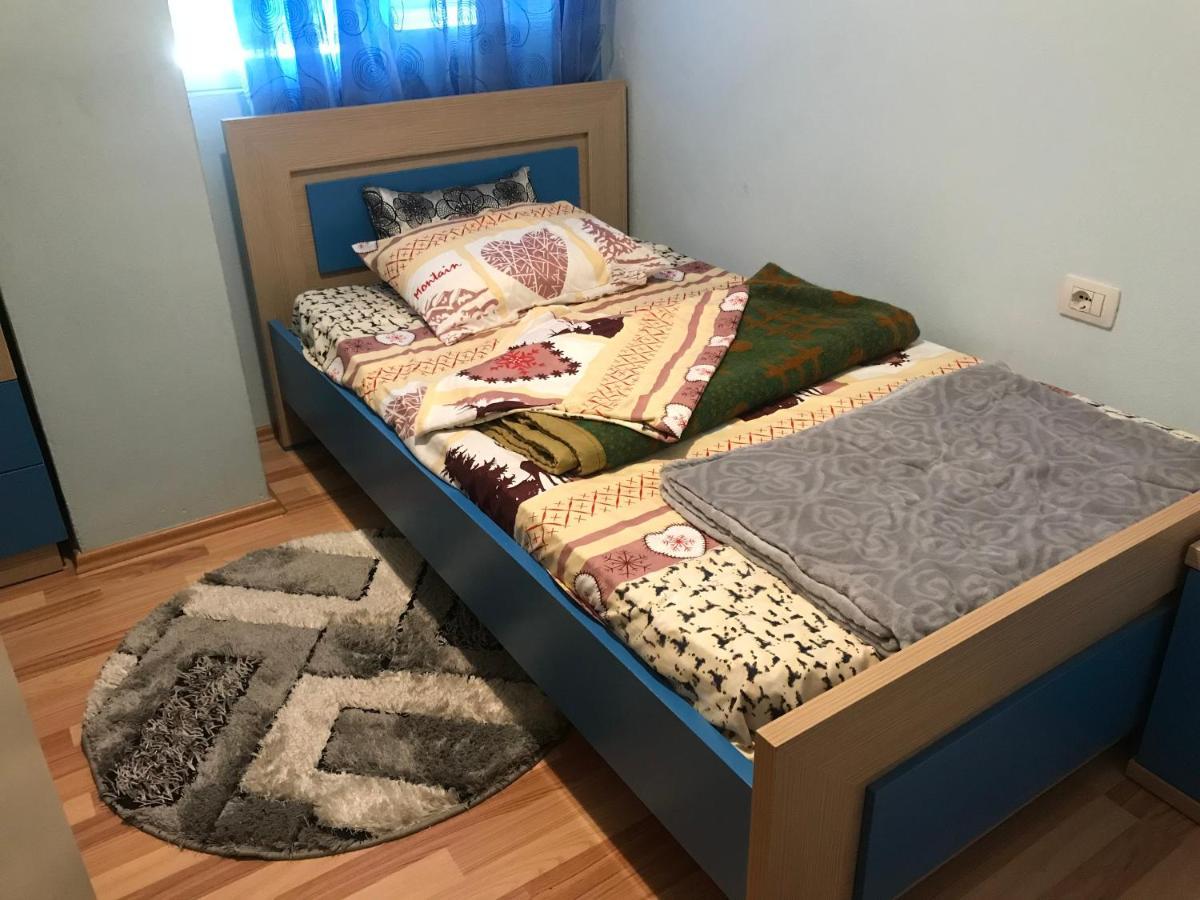 Silver Apartament Korce Buitenkant foto