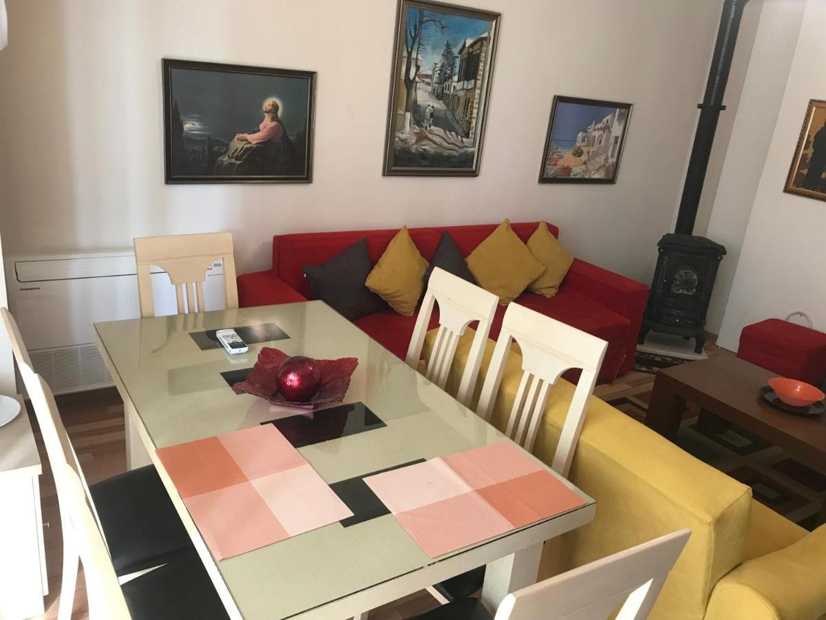 Silver Apartament Korce Buitenkant foto